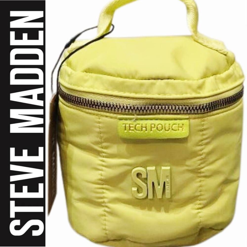 Steve Madden Quilted Tech Organizer- Cyber Lime‎